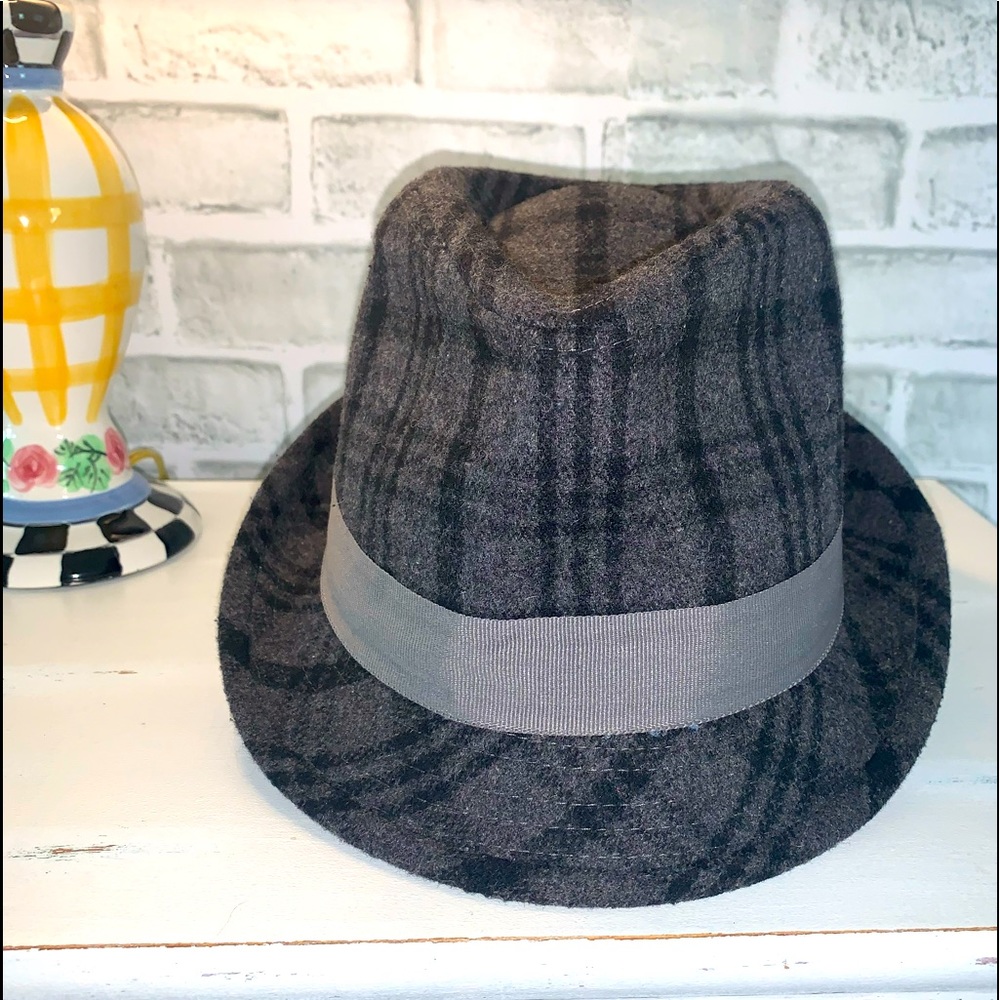 Fedora black and gray plaid wool blend hat with satin lining